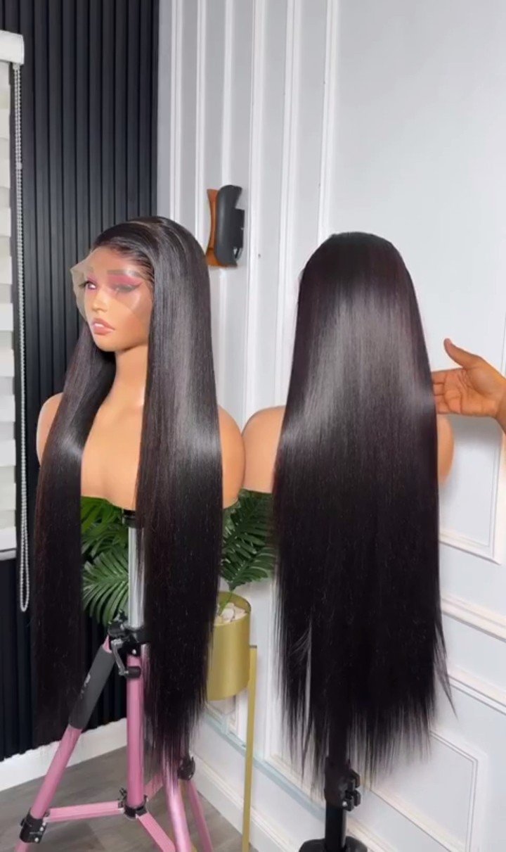 Premium Extra-Long Sleek Straight Wig – Human Hair Frontal & Blend Body