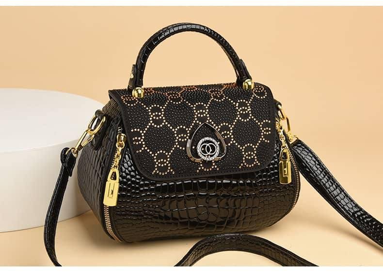 Luxury Stoneval Crocodile Pattern Handbag – Elegant Studded Crossbody